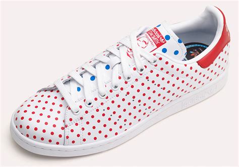 Buy Pharrell x Stan Smith 'Polka Dot' 